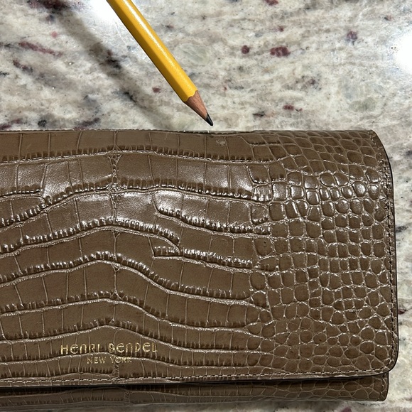Henri Bendel Uptown Organic Wrist Wallet Clutch - Crocodile Light Brown - Picture 12 of 13